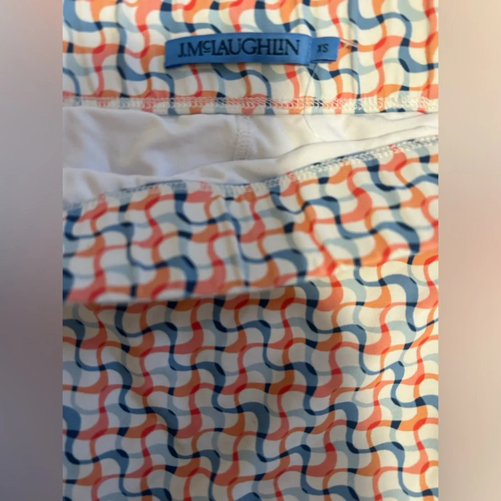 J.McLaughlin Printed Skort. - Picture 11 of 14